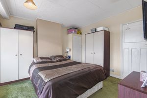 Bedroom- click for photo gallery